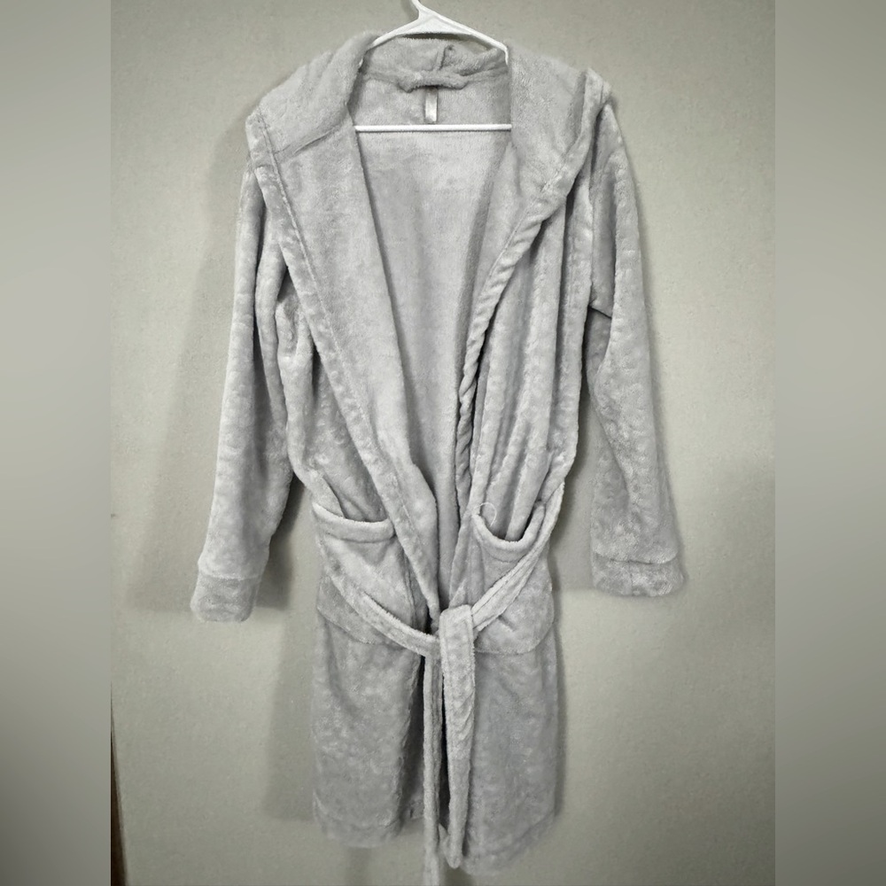 Women’s Robe